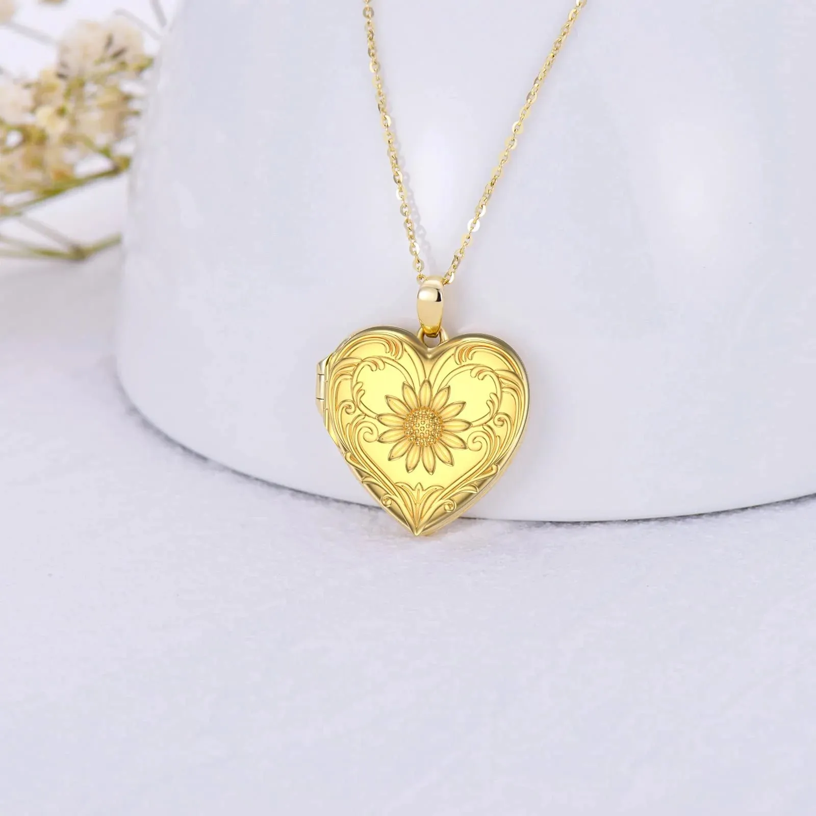 925 Sterling Silver Sunflower Locket Necklace Photo Picture Locket Necklace Heart-shaped Locket Necklace for Women