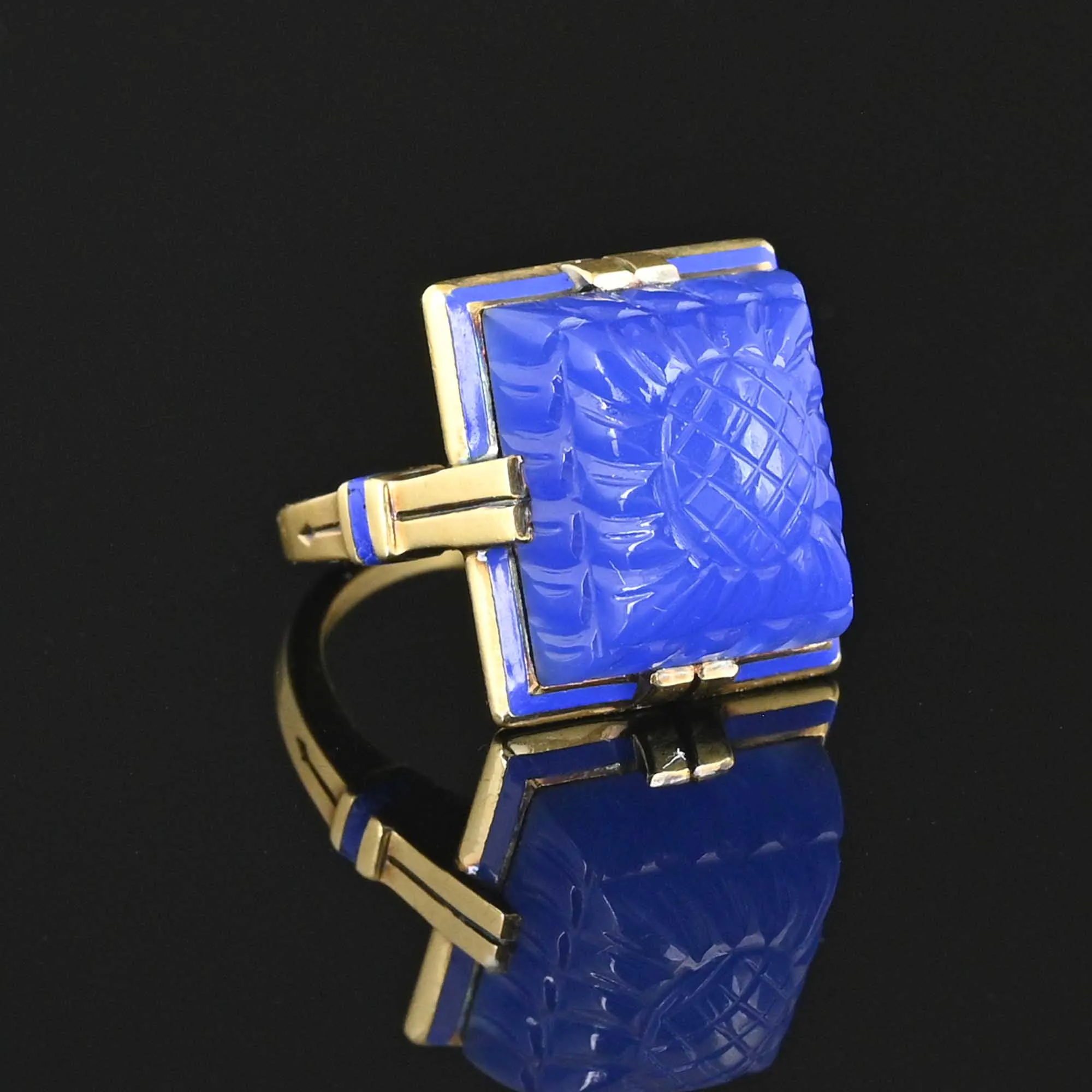 Art Deco Blue Enamel Sugarloaf Chalcedony Ring in 14K Gold