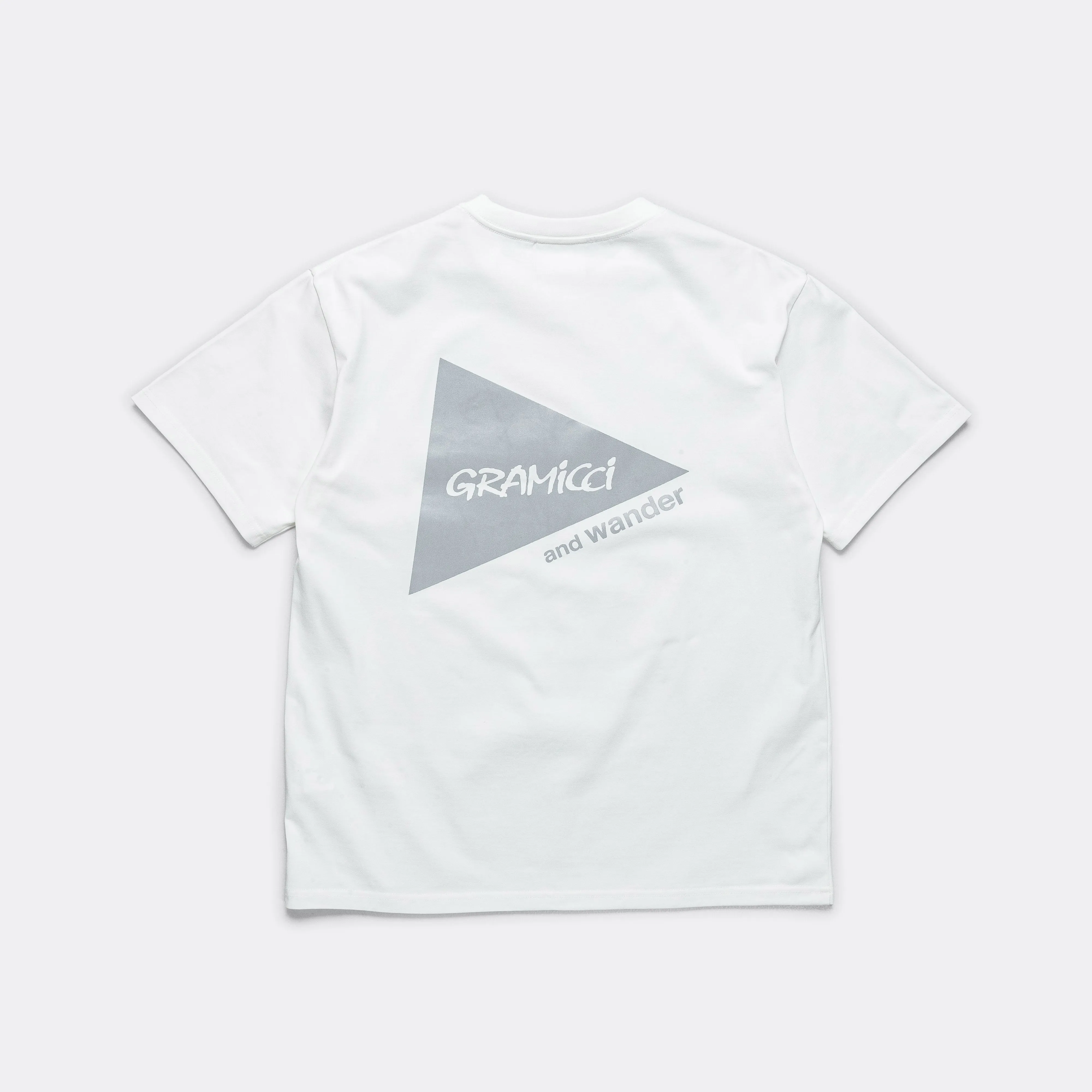 Backprint Tee × and wander - White