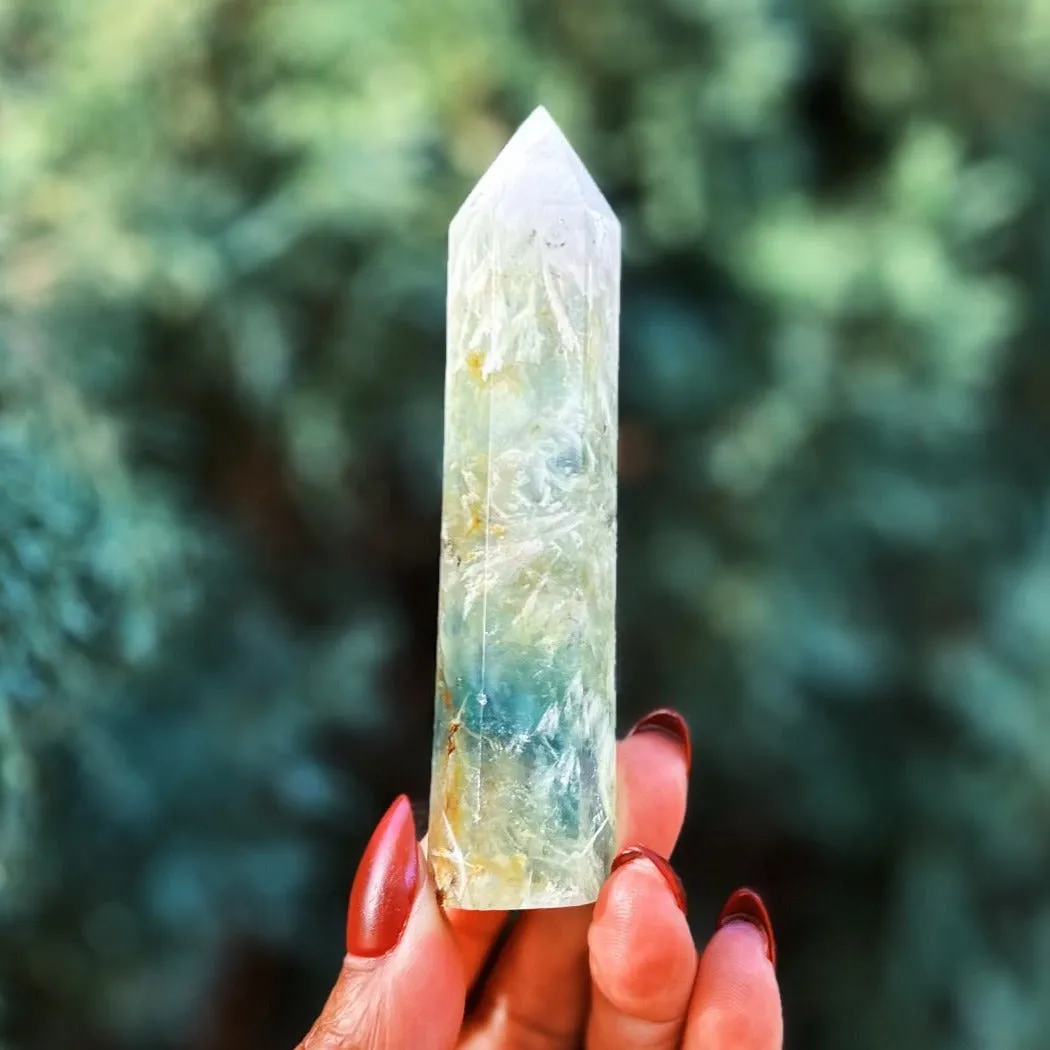 Plume Fluorite Point